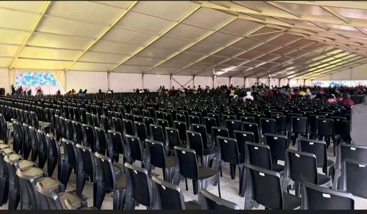 UMKHONTO uphethwe uhlanya tweet media