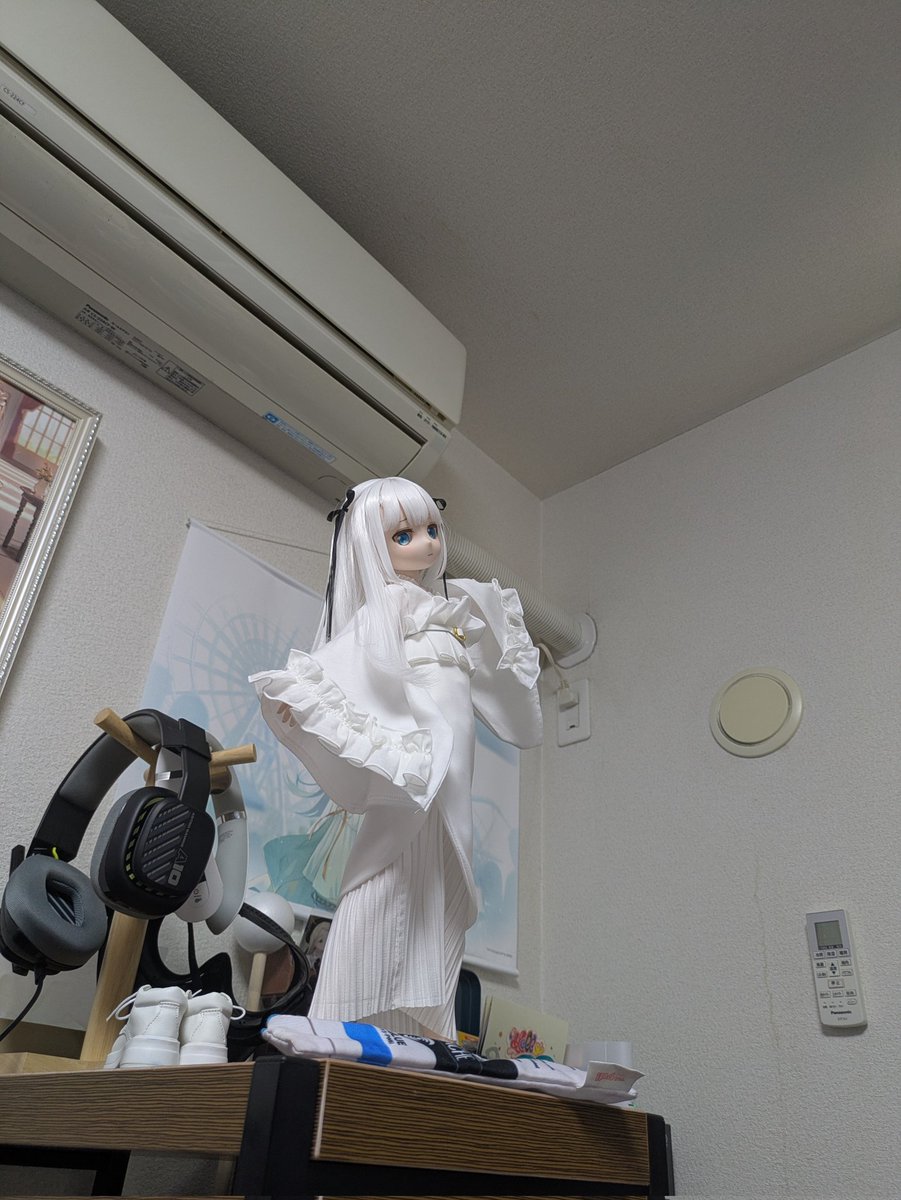 Fz_7ki's tweet photo. この雪女セットアップかなり気に入ってる。雪女衣装ではないんですけど https://t.co/UBjR9Eqiud