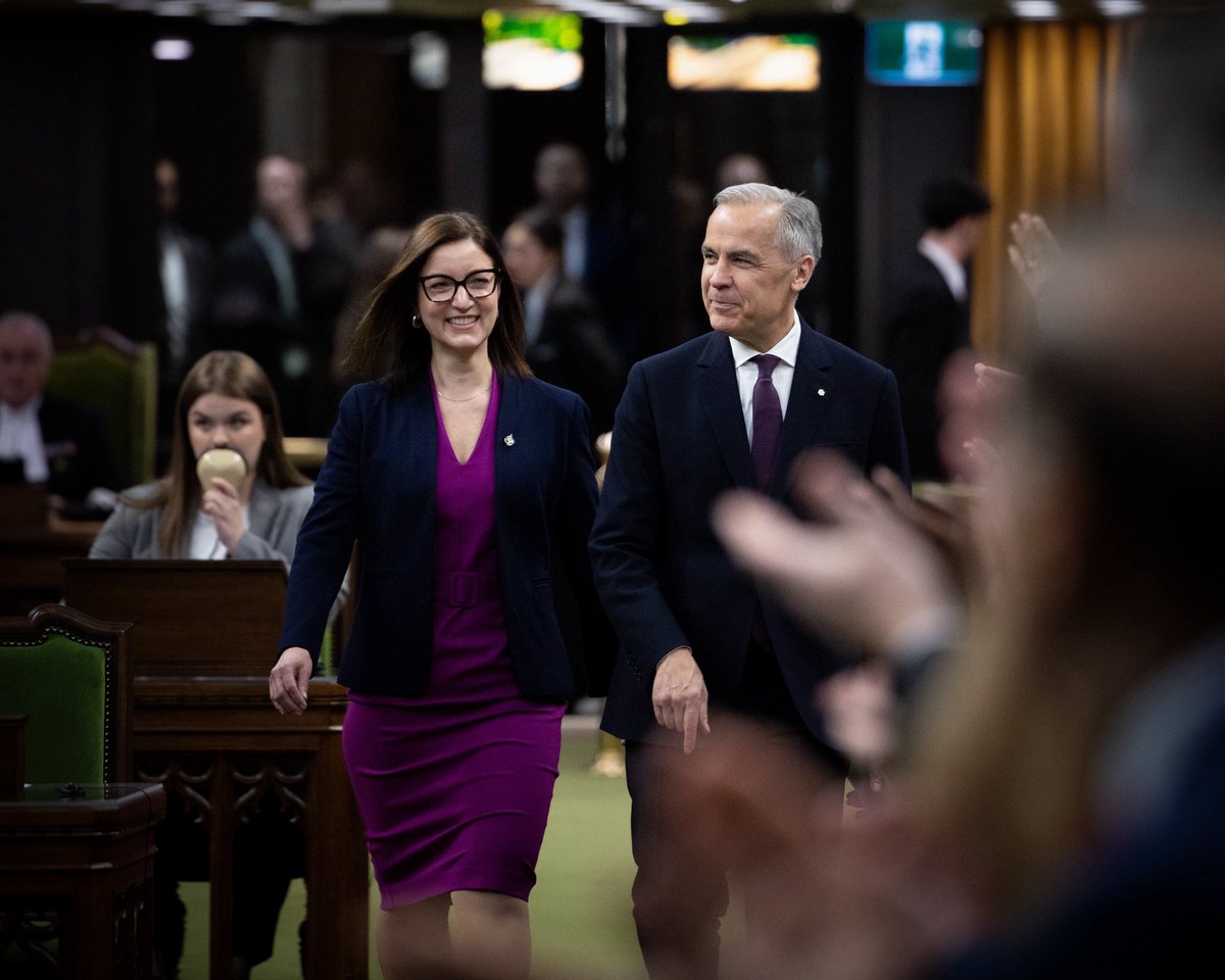 MarkJCarney's tweet photo. Aujourd’hui, Tatiana Auguste, Doly Begum et Danielle Martin ont pris leurs fonctions à la Chambre des communes.

Notre gouvernement travaille avec rapidité et ambition pour bâtir un Canada plus fort pour tous, et nous ne faisons que commencer. https://t.co/aiAezzLHGq