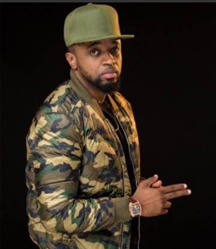 Simplement CONGOLAIS 🇨🇩 
<a href="/AleshOfficiel/">King Lesh 👑</a> ✊