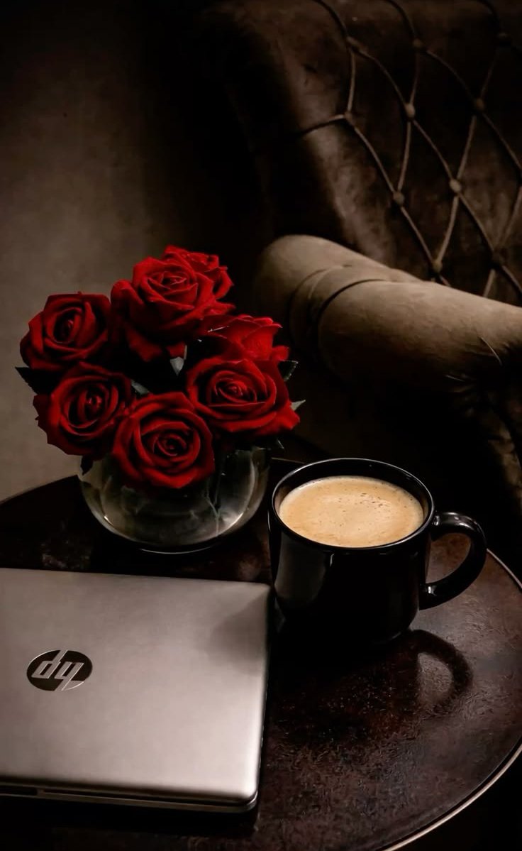 أيقــونة الفـــرح tweet media