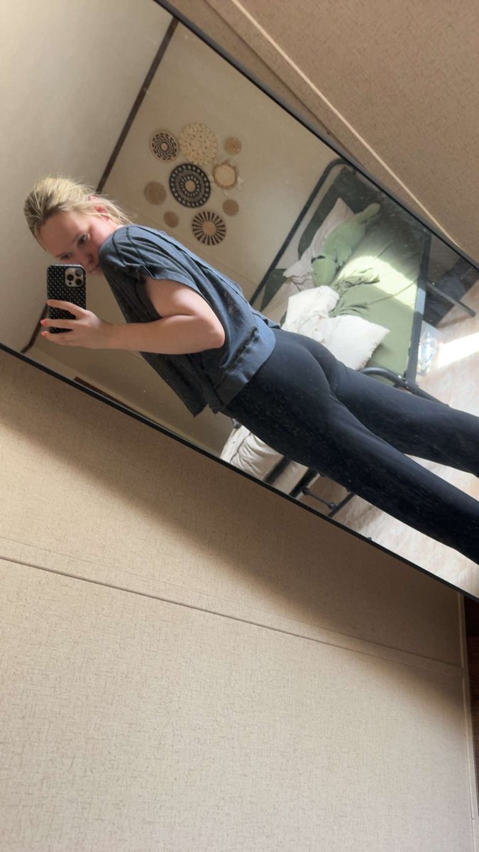 cknfrqaau's tweet photo. wyd to cucks wife. share her and expose https://t.co/dmO0NxgvbB