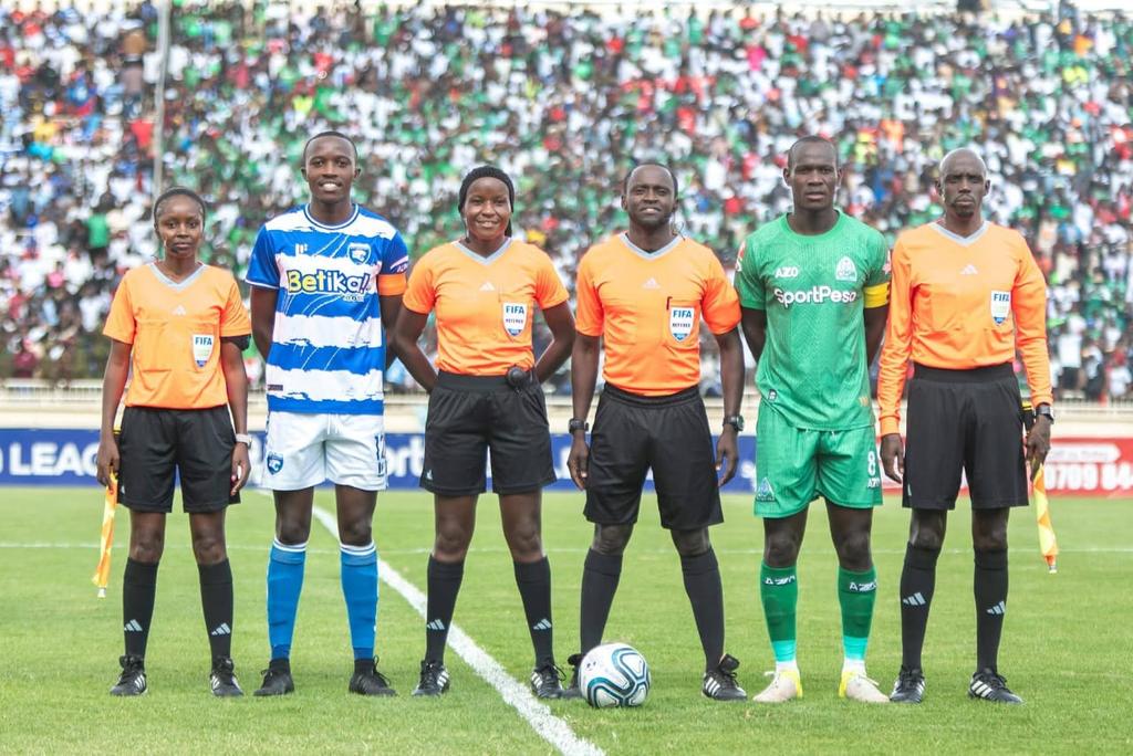 Carol Radull tweet media