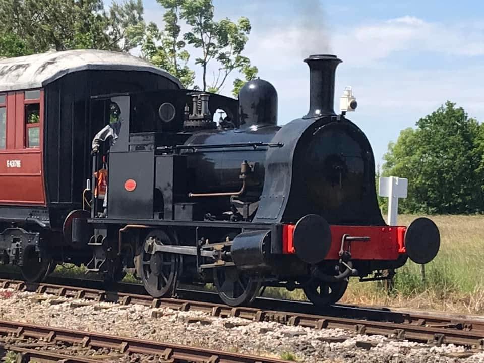 Liamsexton131's tweet image. Aubrey 

Aubrey is based on the Kerr Stuart Well Tank “Willy”, which is ironic considering one of the recently revealed Wellsworth &amp;amp; Suddery engines is also named Willie! 

#therailwayseries #aubreythewelltankengine #drawing