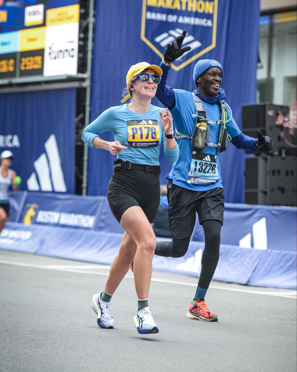 bostonmarathon's tweet image. Give it up for your 130th #BostonMarathon presented by @BankofAmerica PARA CHAMPS‼️👏

🦄 T11/12 (Vision Impairment): Wajdi Boukhili, 2:23:39 (CR) &amp;amp; Jessie Waterman, 3:50:41
🦄 T13 (Vision Impairment): Jake Craypo, 2:46:18 &amp;amp; Caitlin Lee, 3:44:17
(1/4)