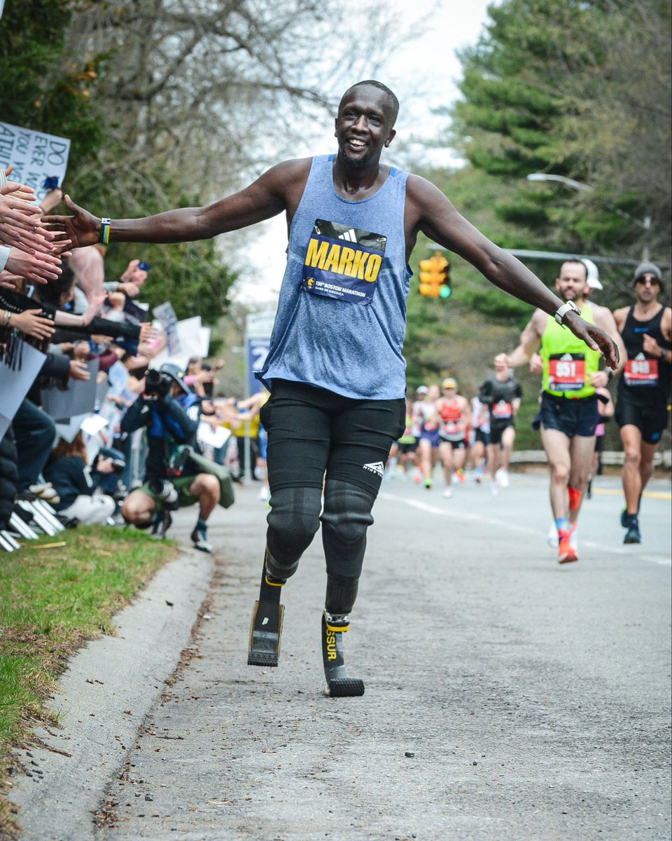 Boston Marathon tweet media