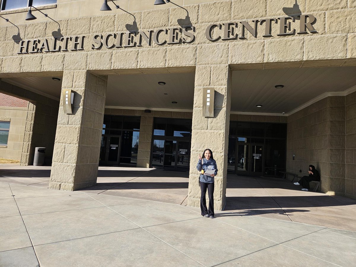 VirtualDove's tweet photo. We are so proud to share a snapshot of the amazing journey our students are on! Here is Savanah, one of our dedicated students, at Tulsa Tech as she submits her application for the LPN (Licensed Practical Nurse) program. 🏥👩‍⚕️

#DoveVirtualAcademy #StudentSuccess #LPN #TulsaTech https://t.co/a03MnCCGWO