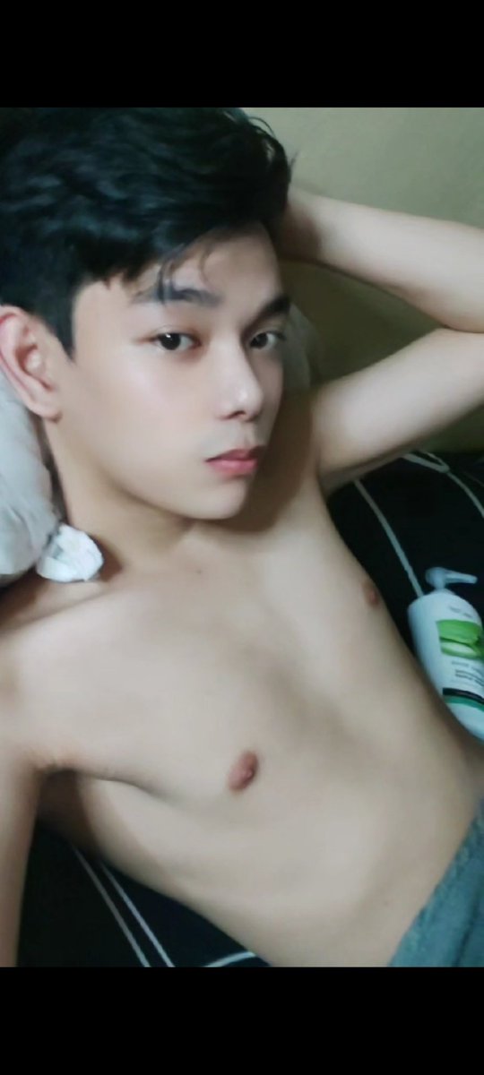 Alexlee04477376's tweet photo. Iniit🥵🥵 https://t.co/qBIwsxJkmB