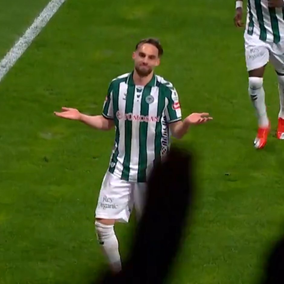 Clauggia tweet media