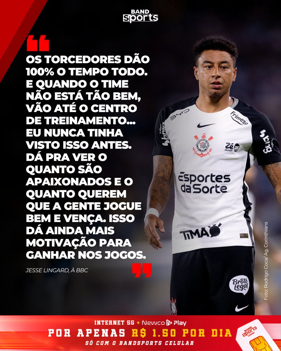 bandsports's tweet photo. "NUNCA TINHA VISTO ISSO ANTES" 👏👏🦅 Jesse Lingard parece estar curtindo a torcida do Timão! 

#BandSports #Lingard #Corinthians #Fiel https://t.co/G1d1oH3kgH