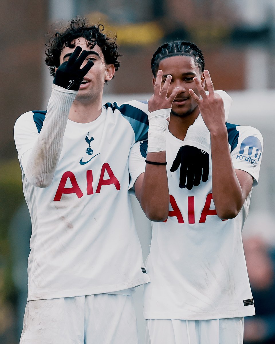 Tottenham Bolivia tweet media