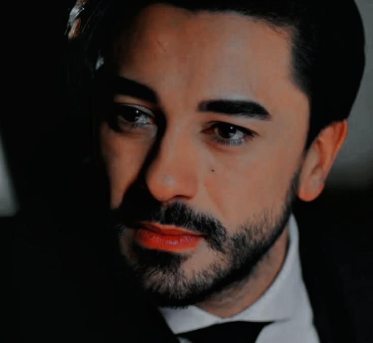 Siyah ve Beyaz tweet media