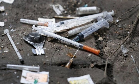 BayObserver's tweet image. Hamilton Board of Health to call for return of safe consumption sites
bayobserver.ca/hamilton-board… #Hamont #BurlON #BoardofHealth #opioids