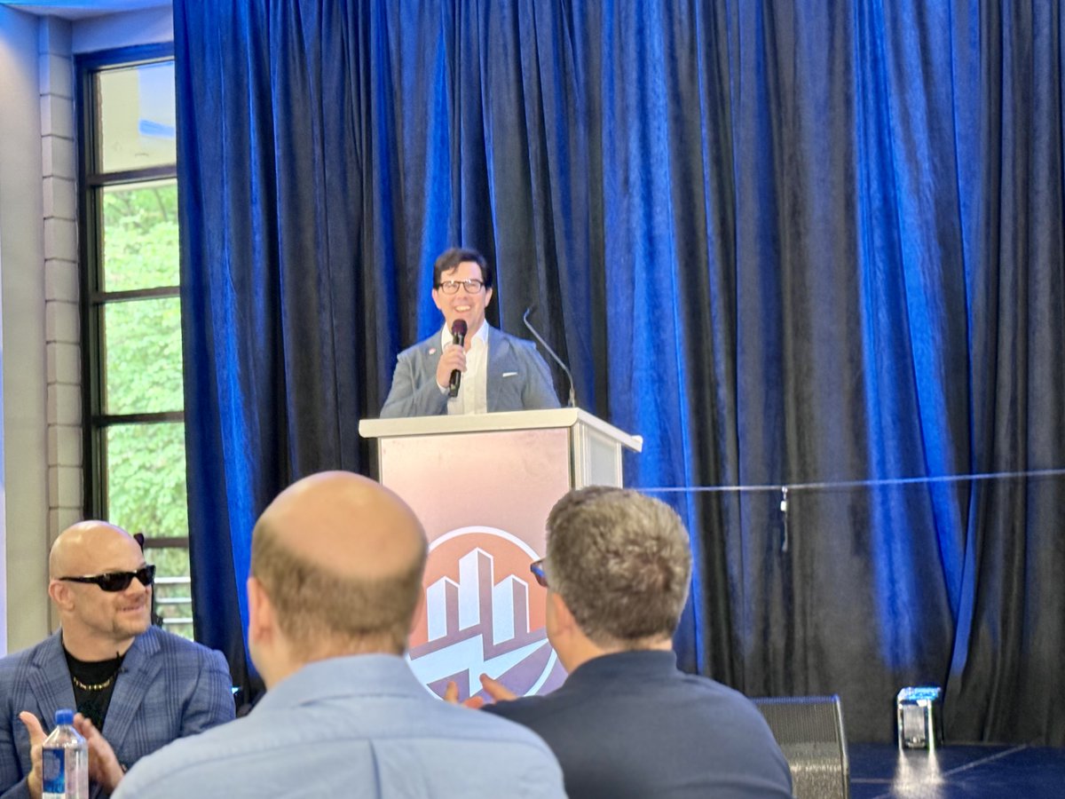 ProductionOneAV's tweet photo. The latest cityCURRENT Signature Speakers Breakfast was a great success. We’re proud to serve as the exclusive AV Partner for cityCURRENT, delivering reliable audio, video, and production support for these important events. Looking forward to continuing to contribute to many more impactful mornings ahead.

#cityCURRENT #PowerTheGood #Leadership #Events