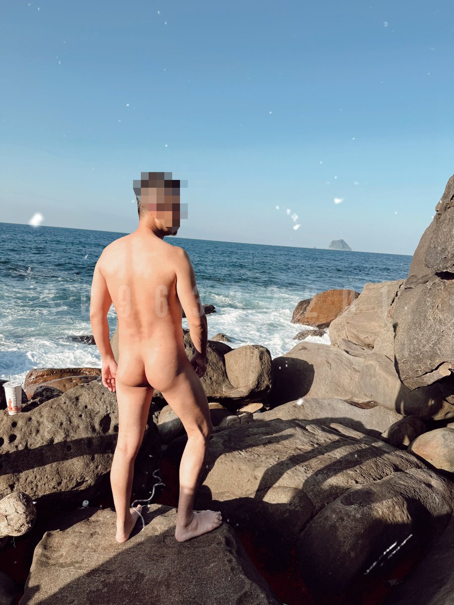 SC96332201's tweet photo. 今年第一曬😎☀️❤️
#sunbath #bisexual #top https://t.co/8IUmi2wSQz