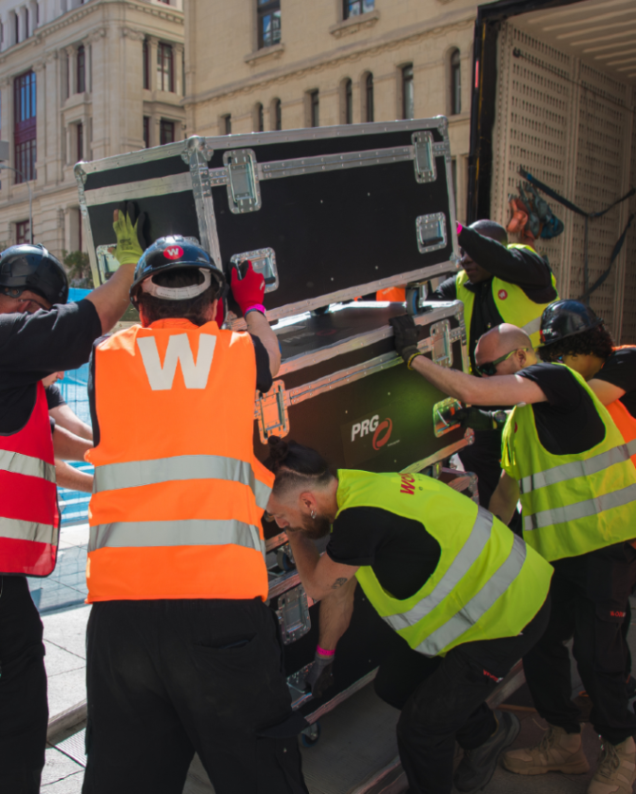 workoutevents's tweet photo. Un año más, nuestro equipo de montaje estuvo presente en los Premios Laureus 🏆 
26ª edición en el Palacio de Cibeles, Madrid. Carga, descarga e instalación de estructuras para el evento deportivo más prestigioso del mundo 💪

🔗 https://t.co/EWxtUX7v6l https://t.co/kkQ7PmlUU3