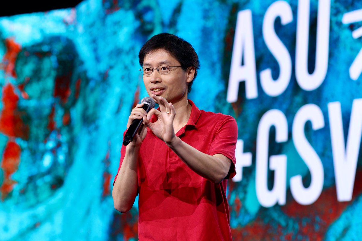 iamtamikasw's tweet image. @asugsvsummit confirmed what many are still ignoring:
AI is already reshaping education and the workforce.

After conversations with districts and leaders across the country…

one thing is clear:
AI readiness is not optional. #AIReadiness #workforce #futureready