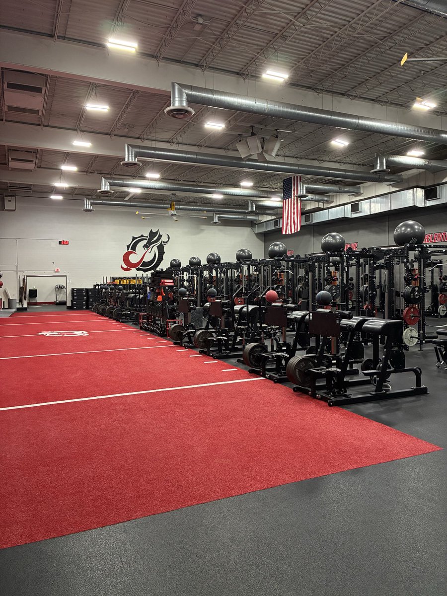 Chase_casper55's tweet photo. I had a great junior day visit at @msum_football. Thanks again to @CoachScott_88 and @CoachLaqua for the invitation! It was great to get on campus and learn more about the program.
@FootballEPHS https://t.co/rBUBH0VbfC