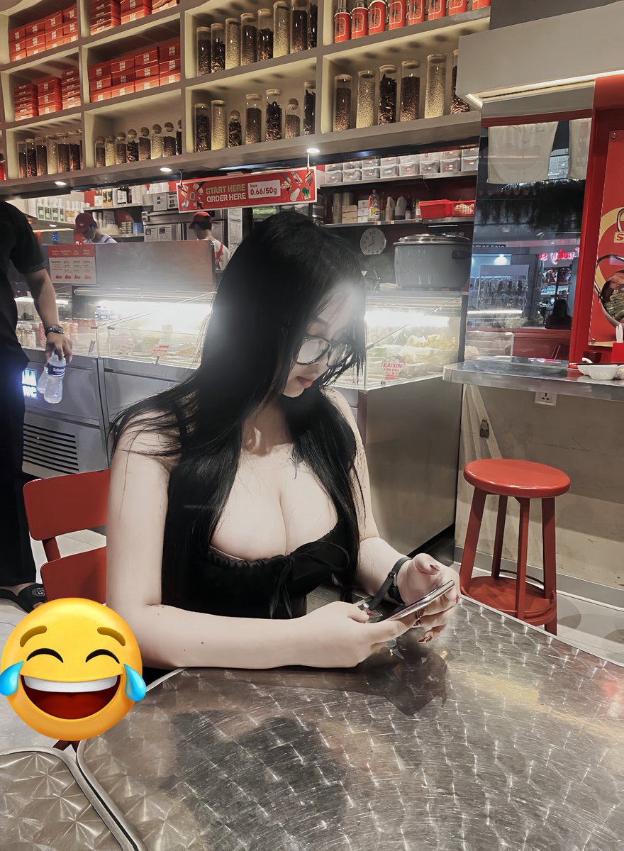 MEY MEY meet បាន💦🍼🤍💵💵 tweet media