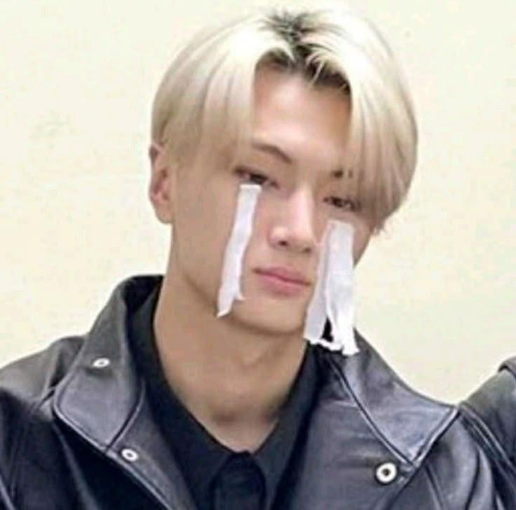 Enchanted_777 tweet media