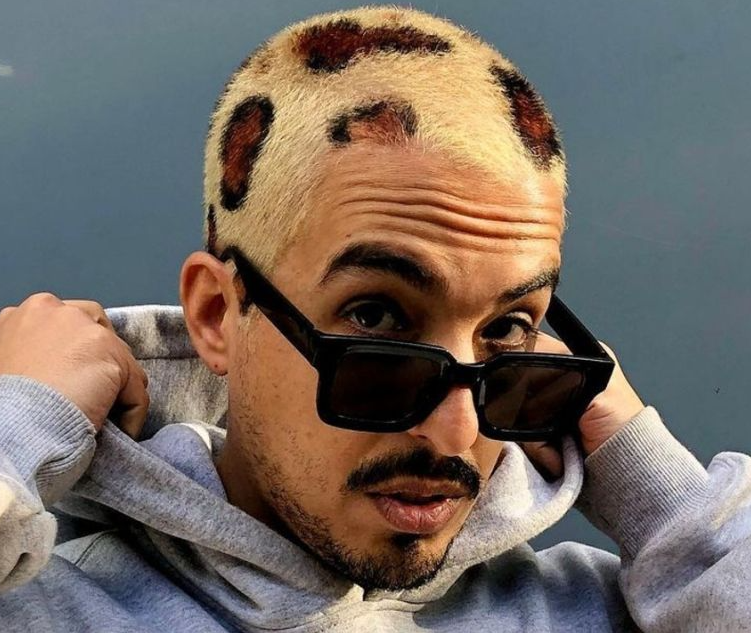 Trending en X tweet media