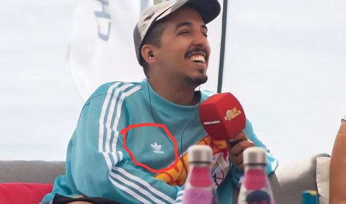 Este tipo de Luzu, se dedica a vender buzos que le cuestan 10 mil pesos a 100 DÓLARES.

Ah, y como si fuera poco él usa ropa de afuera.

Muy facil defender la industria textil nacional así.
