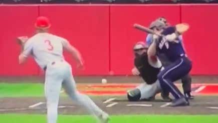 Pro Tip: You're Not Supposed To Use Your Face To Bunt In Baseball s.barstool.link/c/article-3568…