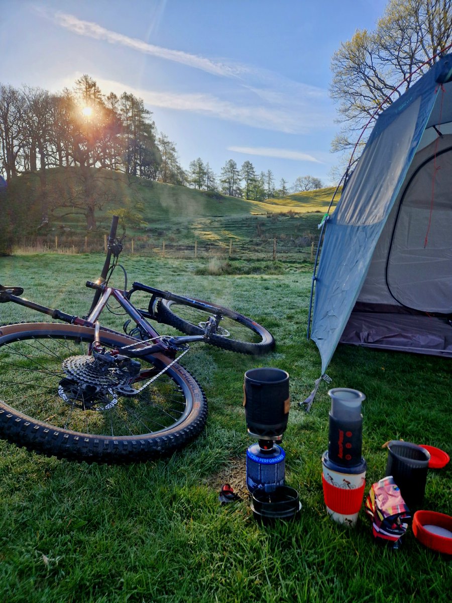 Callum_James_ee's tweet photo. A rare nice weather weekend up north, I opted to spend it entirely outside https://t.co/vzio2HVsLe