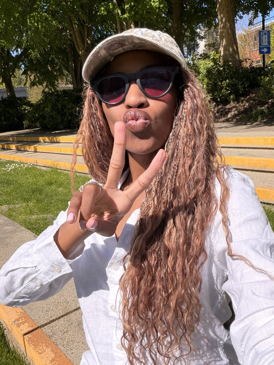 albcanada's tweet photo. had the best day with my bestie 🥰 
#perfectweekend https://t.co/P9orKhy3zE