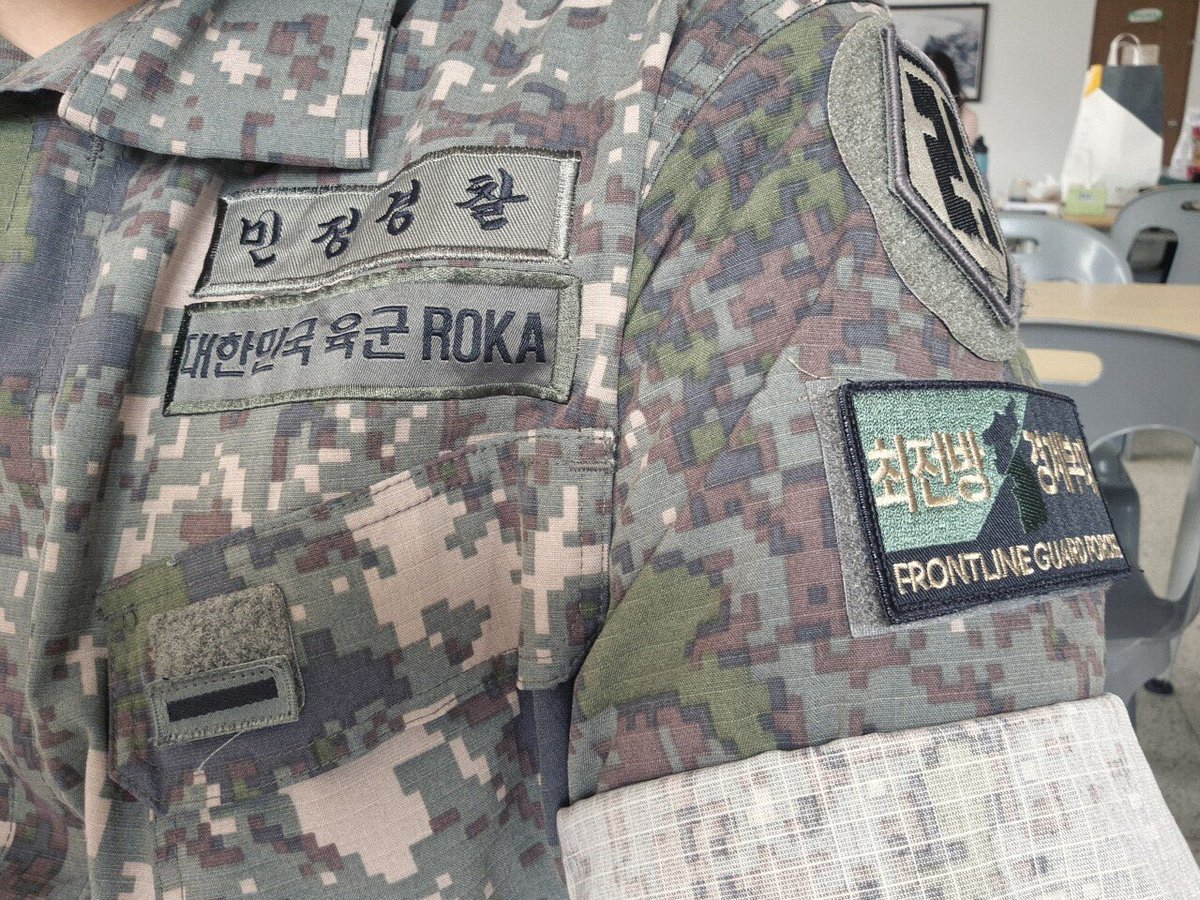 YOZA ヨザ tweet media