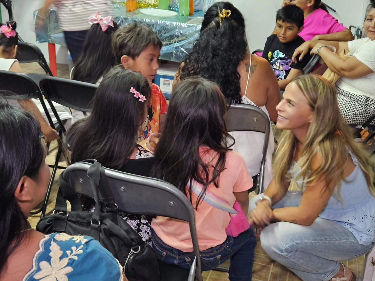 Así se vive la comunidad: celebrando 🎉 y trabajando en equipo 🤝 El Día de la Niñez y el Día de las Madres nos recuerdan lo más importante: estar cerca, escucharnos y seguir construyendo una mejor ciudad para todas y todos ✨️