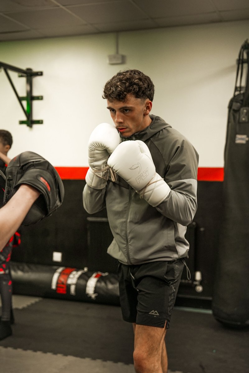 teamhanson1's tweet photo. Toby locked in, Back on the mats💥

Feel stronger every week.

🥊 Kickboxing classes
👊 Friendly coaches
🔥 Amazing workouts

Book your FREE trial
https://t.co/NI0Ks2pgzY

#Kickboxing #MuayThai #Fitness #PT #Fighter #Huddersfield https://t.co/8GkqvmzUkd