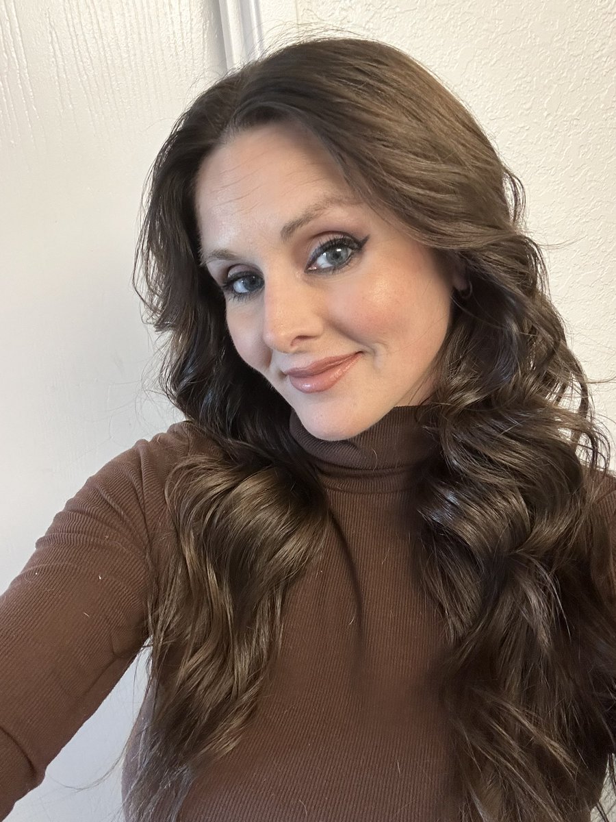 tatianaryann18's tweet image. ✨🖤✨ Prive Product hair ✨🖤✨

Prive Products always makes my hair smell, feel and look so good. Get yours at https:// priveproducts.com/TATIANA20 and get 20%off select collections #hair #beauty