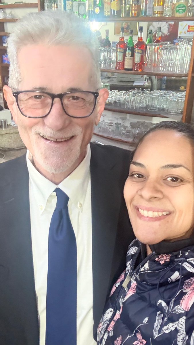AmericoDeGrazia's tweet photo. Encuentro con la diáspora venezolana en la Calabria italiana y las coordinadoras de la PUD. 
A quienes agradezco de modo particular toda la solidarida mostrada por los presos políticos. 
Herida, aún HOY, no cicatrizada.
#TransiciónSinPresosPoliticos https://t.co/qj8JOPeUt2