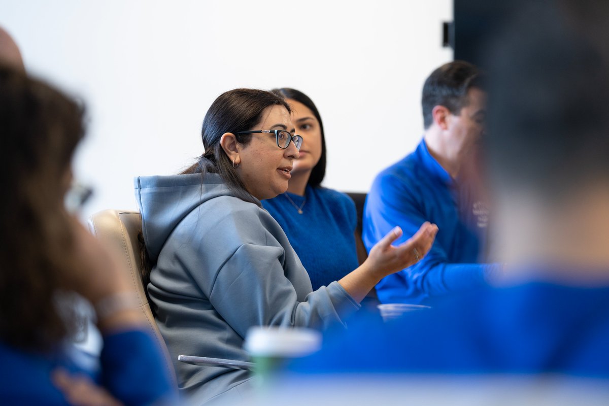 FightCRC's tweet photo. Got 2 Minutes?

#FightCRC + @UCLA wants your input on #colorectalcancer screening.
 
-Adults 45+ (no CRC diagnosis, not a current caregiver)
 -Chance to win merch &amp; gift cards
 -Confidential, for research only
 
Take the 2-min survey: https://t.co/xkfR5rugxJ https://t.co/2bizy7TAgv