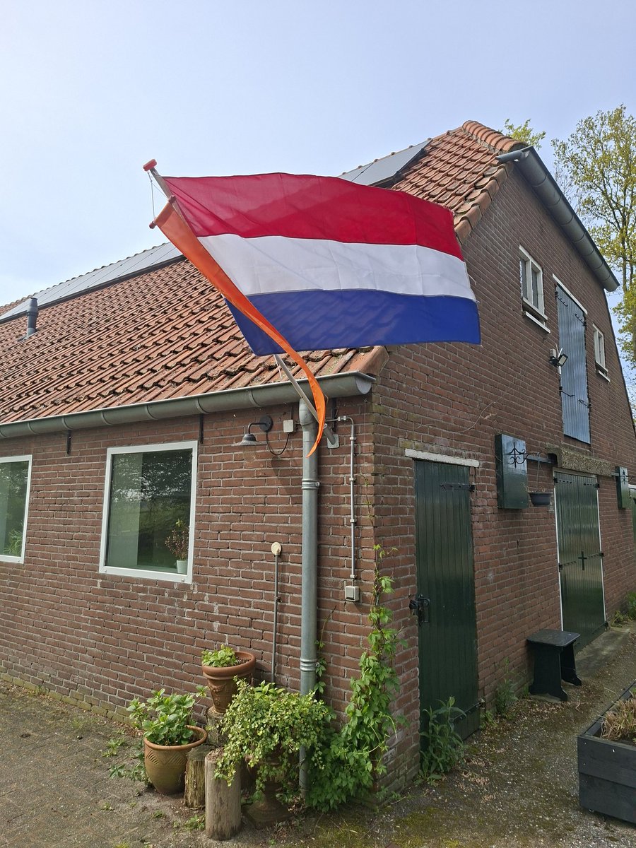 Koningsdag. De dag dat nationalistisch zijn heel groots gevierd wordt in ons land. Morgen is het verdacht.