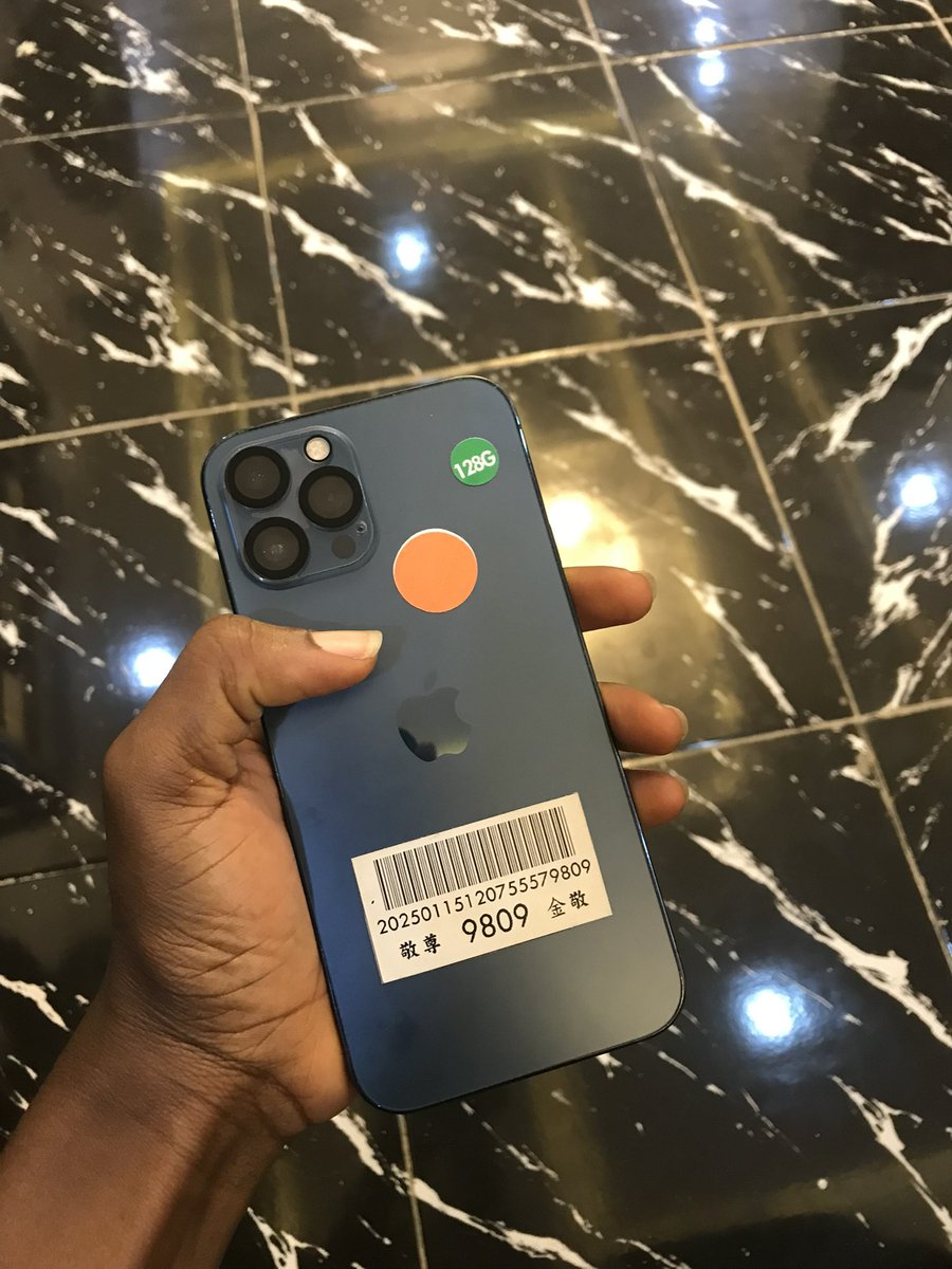 Moyosore tweet media