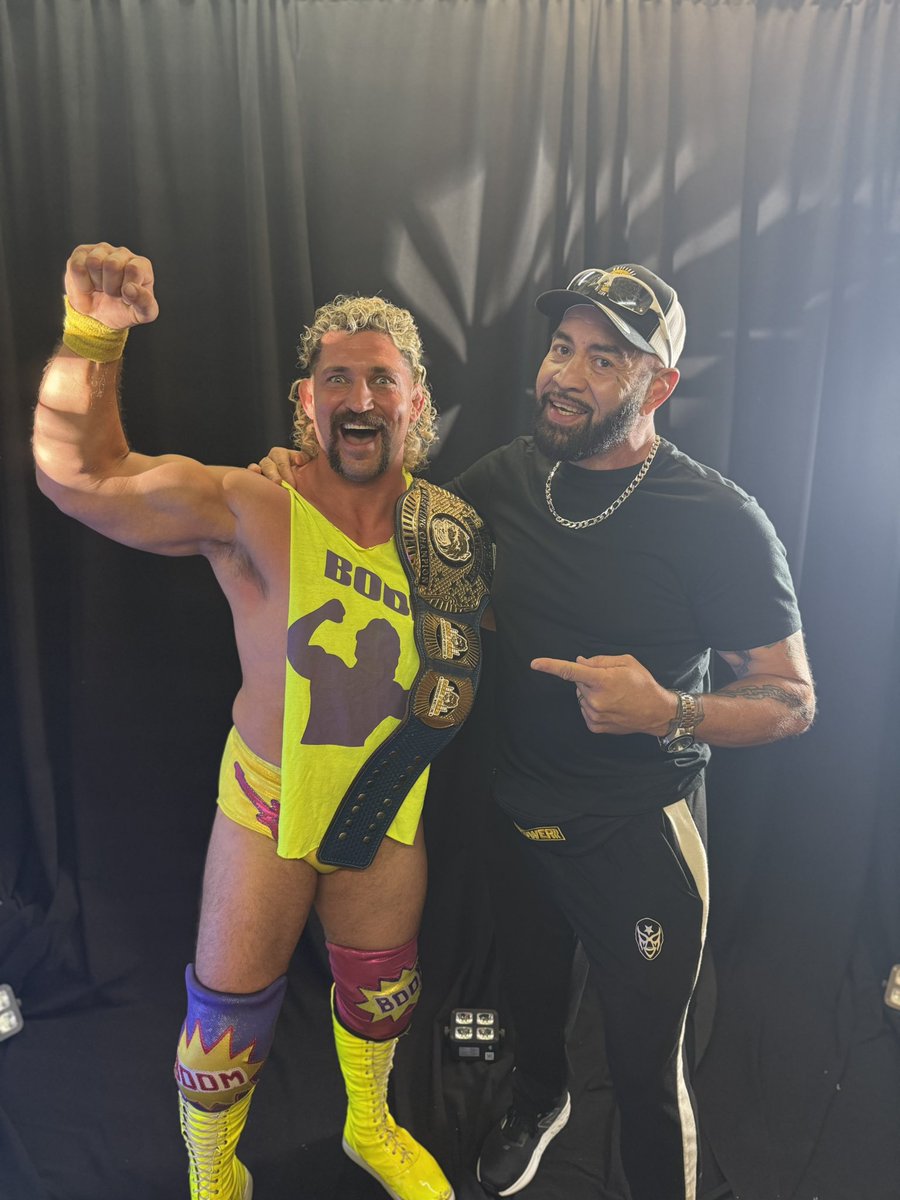 thebrandongroom's tweet image. 1 yr ago I debuted in SA w/ Dog Pound (NWA TX).
Won the title. Held it 8 months.

This wknd: Tampa ➡️ SA to defend.
Didn’t get pinned, but lost to Caramel (w/ Marovick).

Grateful. Focus now: NWA.

Watch on Roku &amp;amp; COMET.

#AlwaysBelieve #BOOM
