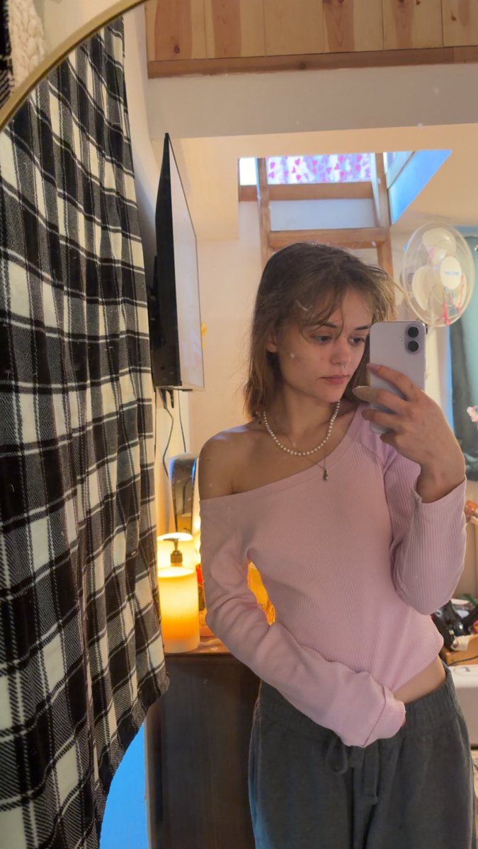 Autumn ꕥ ʚɞ edtwt ʚɞ ꕥ tweet media