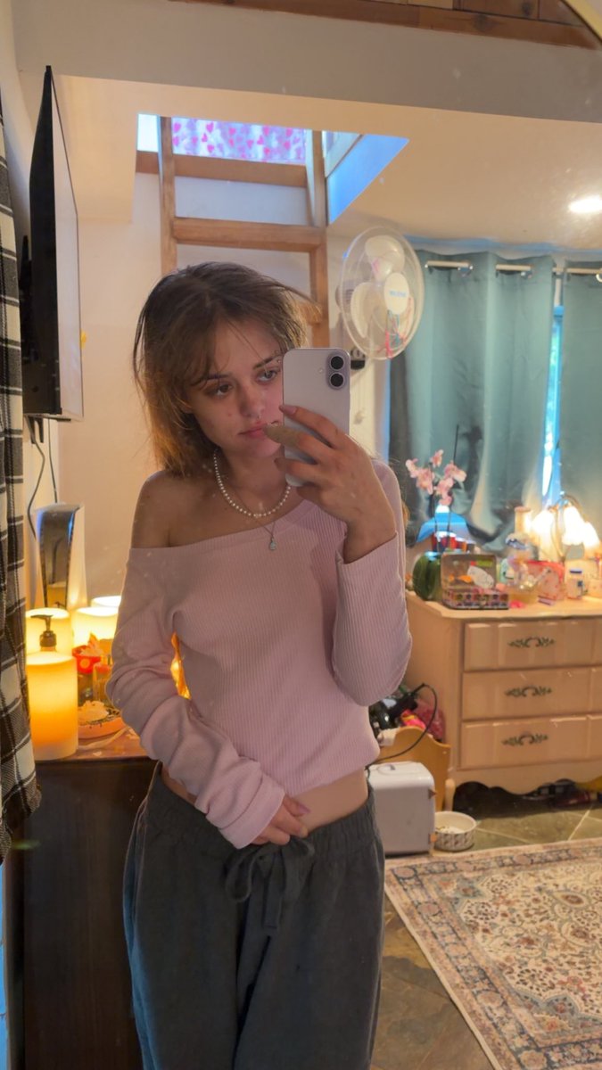 Autumn ꕥ ʚɞ edtwt ʚɞ ꕥ tweet media