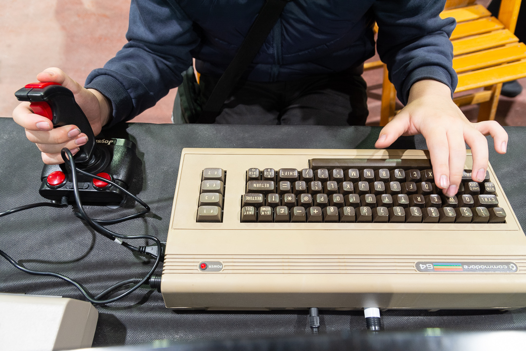 Retromaniacos Granada tweet media