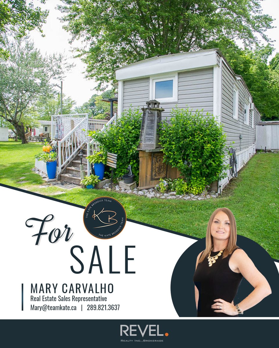 TeamKateAgents's tweet image. #ForSale! 12-70 Bluewater Avenue sits within this 3-season RV park in St. Williams. This adorable mobile home offers lake views, 2 bedrooms and 1 bathroom.  Listed at $44,900.
#RealEstate #Norfolk

Revel Realty Inc. - The Kate Broddick Team
Mary Carvalho - Sales Rep