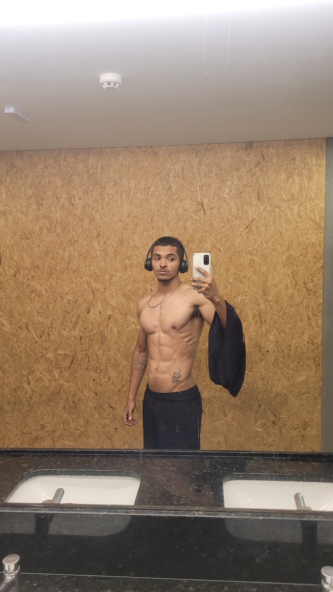 mikael ramon tweet media