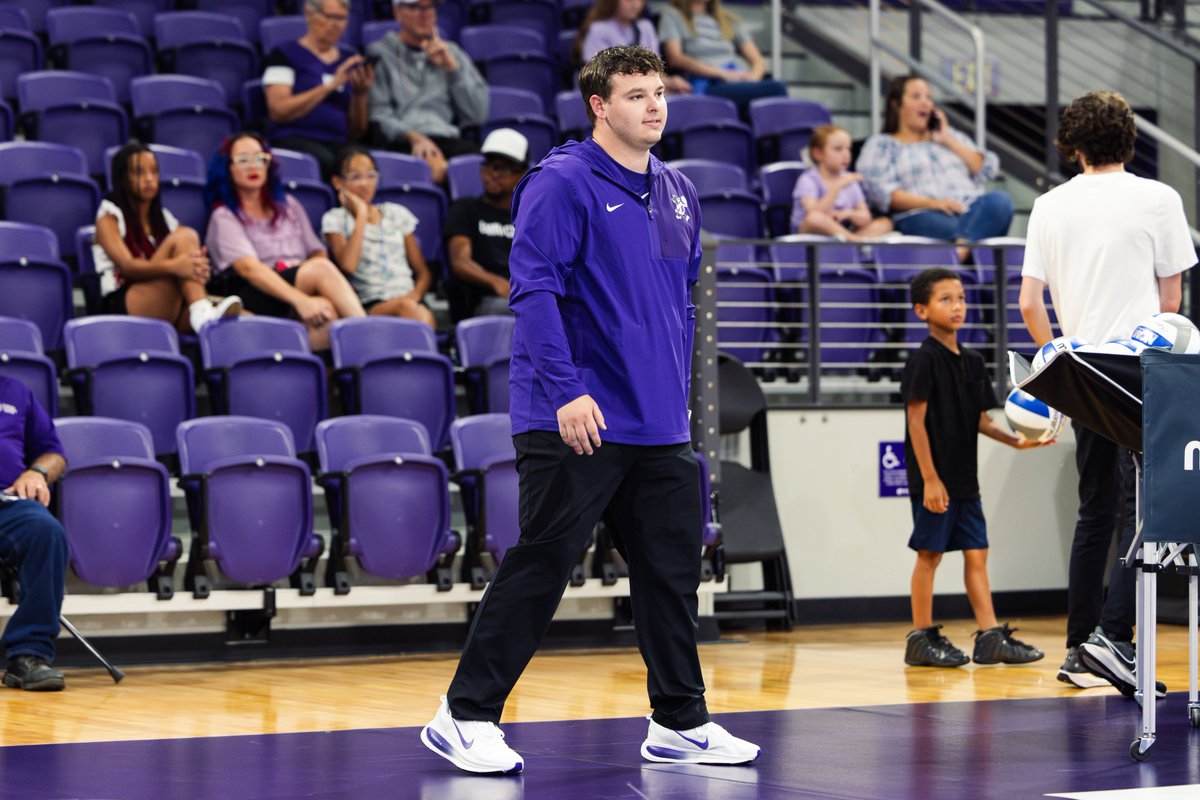 KStateVB's tweet photo. Happy Birthday, Fletcher!🎉

#EMAW https://t.co/XDPZOKAQOX
