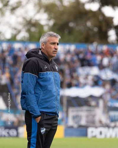 Valentin Leon tweet media