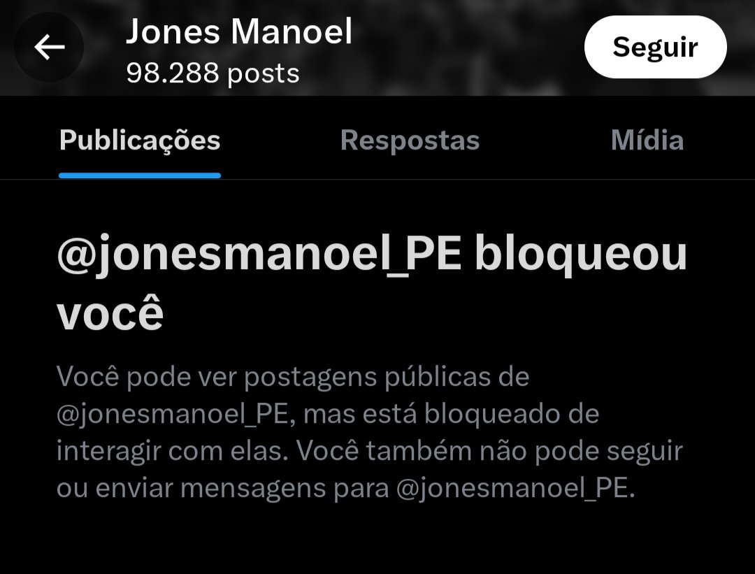 o web comuna que não aguenta crítica no twitter vai fazer a revolução simmm