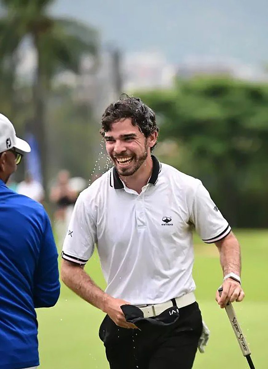 USUGolf's tweet photo. 𝐀𝐆𝐆𝐈𝐄 𝐀𝐋𝐔𝐌 𝐖𝐈𝐍𝐒 𝐁𝐈𝐆 🇻🇪

🏆 Former Utah State golfer 𝐄𝐬𝐭𝐞𝐛𝐚𝐧 𝐉𝐚𝐫𝐚𝐦𝐢𝐥𝐥𝐨 wins the XLI Venezuela Open, finishing at 14-under 266 (69-64-66-67) with a dominant four-day performance.

🔗 : https://t.co/xRM8OspYGx

#AggiesAllTheWay | #ShowMe https://t.co/tqgGdGUjuz