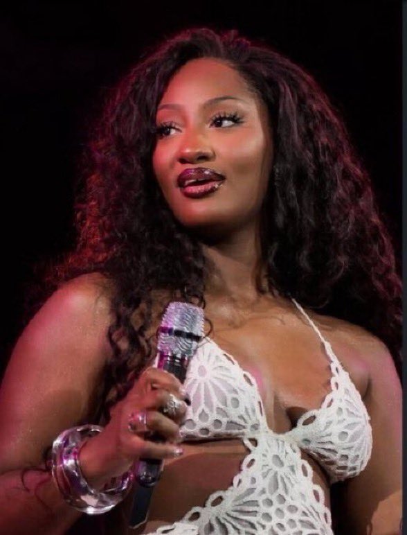 Starrr👠✨⁷ tweet media