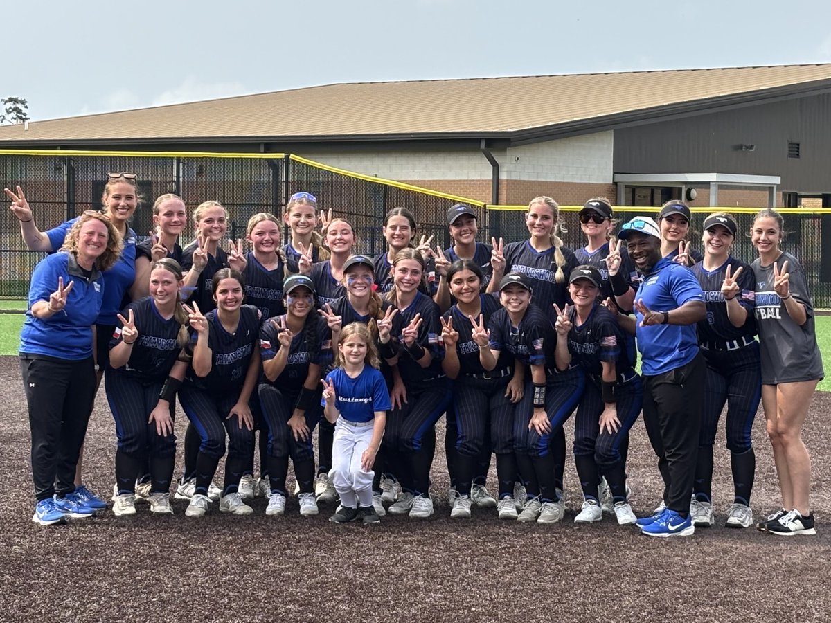 FWoodG's tweet photo. FHS state ranked Softball team wins the Bi-District Championship! Next up is the Area game at Summer Creek against K. Park starting Thursday night at 6:00! Stangs ready to make a SP Run! Go Mustangs! #EveryKidEveryDay ⁦@FHSMCS⁩ ⁦@friendswoodisd⁩ https://t.co/nkZxQ61Vxa