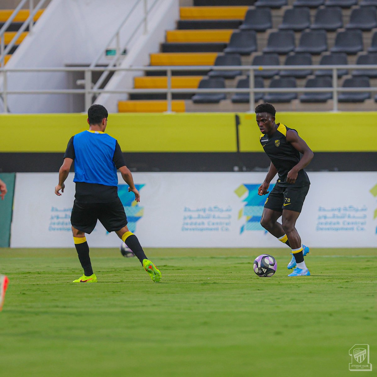 ittihad's tweet photo. 📸| تتواصل الاستعدادات للقاء القادم ⚽️ https://t.co/VOu5EhvGdu